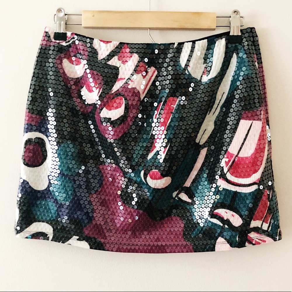 Express Sequin Mini Skirt. Multi Color.Size 6.EUC